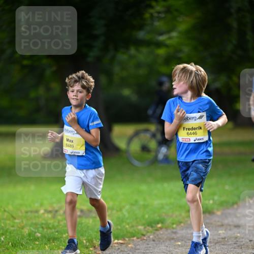 25.08.2024 - 20. Blankeneser Heldenlauf Dr. Thomas Lammeyer http://msf.ph/oto/6807979 25.08.2024 10:19:37 Laufen 6489, 6446 meine-sportfotos.de