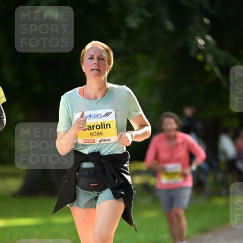 25.08.2024 - 20. Blankeneser Heldenlauf Dr. Thomas Lammeyer http://msf.ph/oto/6808377 25.08.2024 10:21:13 Laufen 6086 meine-sportfotos.de