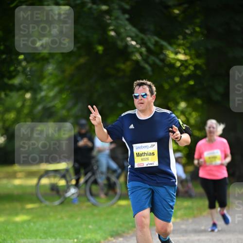 25.08.2024 - 20. Blankeneser Heldenlauf Dr. Thomas Lammeyer http://msf.ph/oto/6808420 25.08.2024 10:21:26 Laufen 6026 meine-sportfotos.de