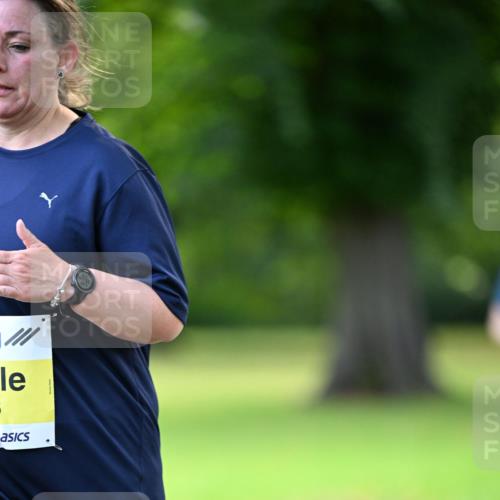 25.08.2024 - 20. Blankeneser Heldenlauf Dr. Thomas Lammeyer http://msf.ph/oto/6808554 25.08.2024 10:21:56 Laufen  meine-sportfotos.de