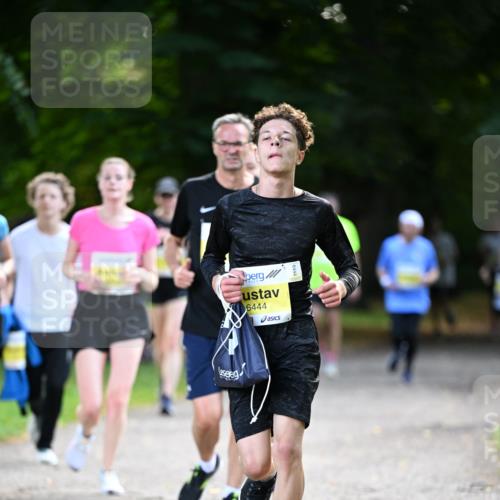 25.08.2024 - 20. Blankeneser Heldenlauf Dr. Thomas Lammeyer http://msf.ph/oto/6808561 25.08.2024 10:21:59 Laufen 6444 meine-sportfotos.de