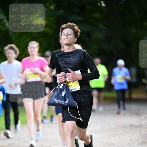 25.08.2024 - 20. Blankeneser Heldenlauf Dr. Thomas Lammeyer http://msf.ph/oto/6808563 25.08.2024 10:21:59 Laufen 444 meine-sportfotos.de