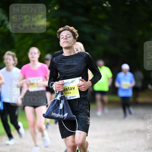 25.08.2024 - 20. Blankeneser Heldenlauf Dr. Thomas Lammeyer http://msf.ph/oto/6808564 25.08.2024 10:21:59 Laufen 6444 meine-sportfotos.de
