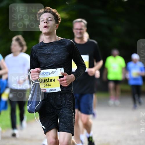 25.08.2024 - 20. Blankeneser Heldenlauf Dr. Thomas Lammeyer http://msf.ph/oto/6808569 25.08.2024 10:22:00 Laufen 10, 6444 meine-sportfotos.de