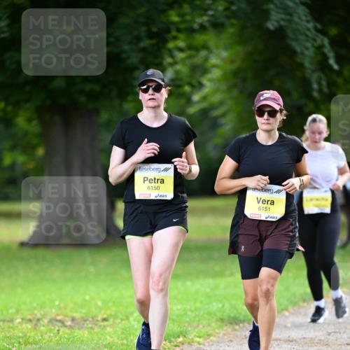 25.08.2024 - 20. Blankeneser Heldenlauf Dr. Thomas Lammeyer http://msf.ph/oto/6808594 25.08.2024 10:22:05 Laufen 6150, 6151 meine-sportfotos.de