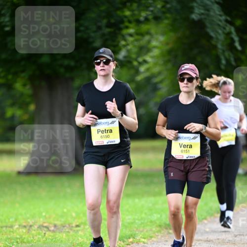 25.08.2024 - 20. Blankeneser Heldenlauf Dr. Thomas Lammeyer http://msf.ph/oto/6808595 25.08.2024 10:22:05 Laufen 6150, 6151 meine-sportfotos.de