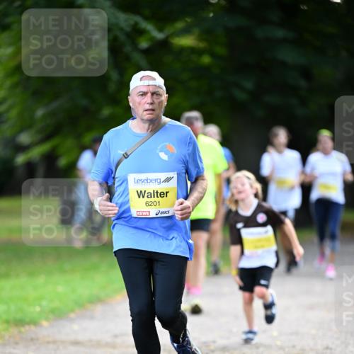 25.08.2024 - 20. Blankeneser Heldenlauf Dr. Thomas Lammeyer http://msf.ph/oto/6808609 25.08.2024 10:22:08 Laufen 6201 meine-sportfotos.de