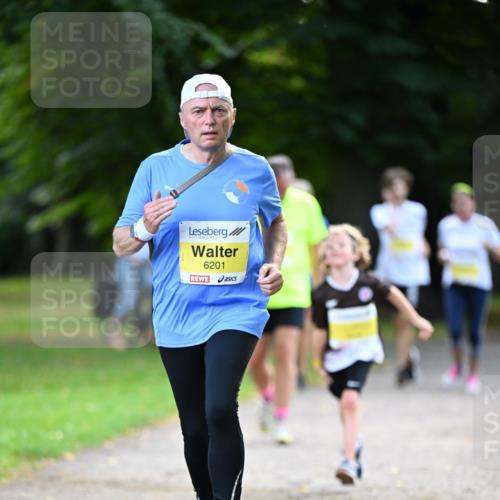 25.08.2024 - 20. Blankeneser Heldenlauf Dr. Thomas Lammeyer http://msf.ph/oto/6808610 25.08.2024 10:22:08 Laufen 6201 meine-sportfotos.de