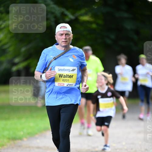 25.08.2024 - 20. Blankeneser Heldenlauf Dr. Thomas Lammeyer http://msf.ph/oto/6808611 25.08.2024 10:22:08 Laufen 6201 meine-sportfotos.de