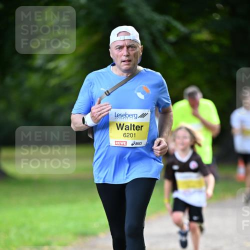 25.08.2024 - 20. Blankeneser Heldenlauf Dr. Thomas Lammeyer http://msf.ph/oto/6808616 25.08.2024 10:22:09 Laufen 6201 meine-sportfotos.de