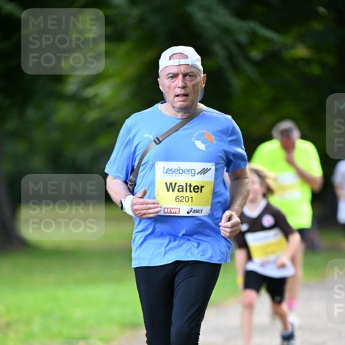 25.08.2024 - 20. Blankeneser Heldenlauf Dr. Thomas Lammeyer http://msf.ph/oto/6808617 25.08.2024 10:22:09 Laufen 6201 meine-sportfotos.de