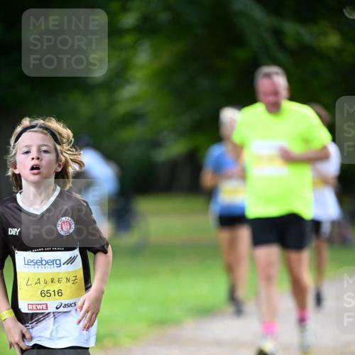 25.08.2024 - 20. Blankeneser Heldenlauf Dr. Thomas Lammeyer http://msf.ph/oto/6808631 25.08.2024 10:22:12 Laufen 6516 meine-sportfotos.de