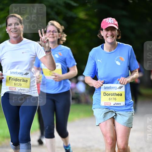 25.08.2024 - 20. Blankeneser Heldenlauf Dr. Thomas Lammeyer http://msf.ph/oto/6808658 25.08.2024 10:22:17 Laufen 6129, 6176 meine-sportfotos.de