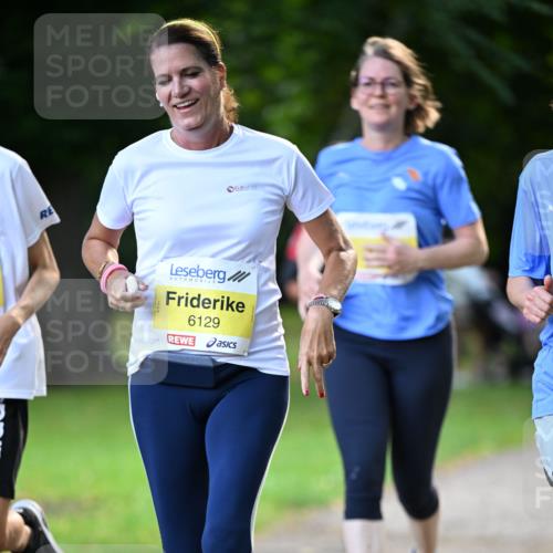 25.08.2024 - 20. Blankeneser Heldenlauf Dr. Thomas Lammeyer http://msf.ph/oto/6808661 25.08.2024 10:22:17 Laufen 6129 meine-sportfotos.de