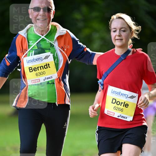 25.08.2024 - 20. Blankeneser Heldenlauf Dr. Thomas Lammeyer http://msf.ph/oto/6808690 25.08.2024 10:22:27 Laufen 6300, 6266 meine-sportfotos.de