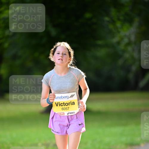 25.08.2024 - 20. Blankeneser Heldenlauf Dr. Thomas Lammeyer http://msf.ph/oto/6808692 25.08.2024 10:22:30 Laufen 6057 meine-sportfotos.de