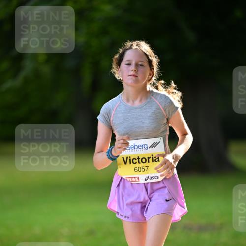 25.08.2024 - 20. Blankeneser Heldenlauf Dr. Thomas Lammeyer http://msf.ph/oto/6808697 25.08.2024 10:22:31 Laufen 6057 meine-sportfotos.de