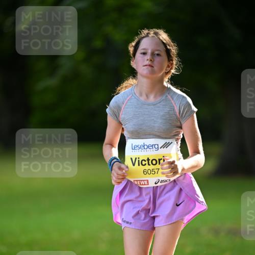 25.08.2024 - 20. Blankeneser Heldenlauf Dr. Thomas Lammeyer http://msf.ph/oto/6808699 25.08.2024 10:22:31 Laufen 6057 meine-sportfotos.de