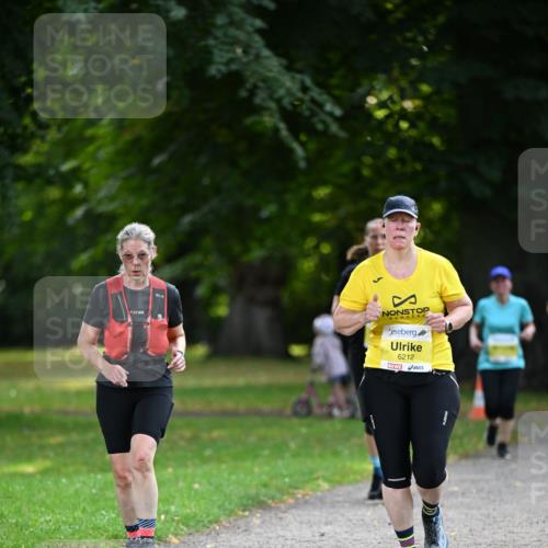 25.08.2024 - 20. Blankeneser Heldenlauf Dr. Thomas Lammeyer http://msf.ph/oto/6808706 25.08.2024 10:22:40 Laufen 6212 meine-sportfotos.de