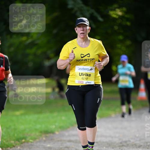 25.08.2024 - 20. Blankeneser Heldenlauf Dr. Thomas Lammeyer http://msf.ph/oto/6808715 25.08.2024 10:22:42 Laufen 6212 meine-sportfotos.de