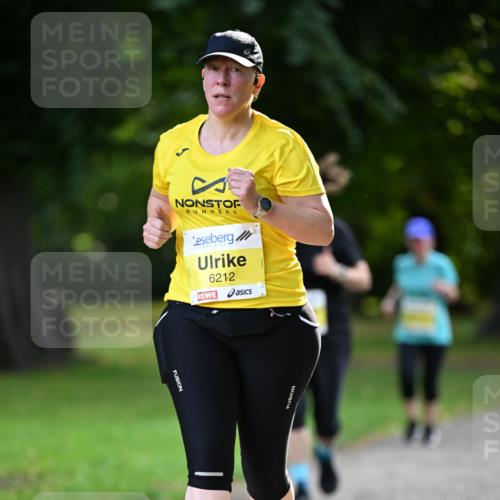 25.08.2024 - 20. Blankeneser Heldenlauf Dr. Thomas Lammeyer http://msf.ph/oto/6808724 25.08.2024 10:22:43 Laufen 6212 meine-sportfotos.de
