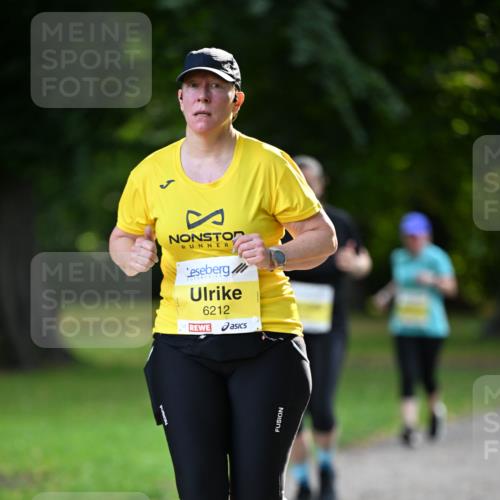 25.08.2024 - 20. Blankeneser Heldenlauf Dr. Thomas Lammeyer http://msf.ph/oto/6808725 25.08.2024 10:22:44 Laufen 6212 meine-sportfotos.de