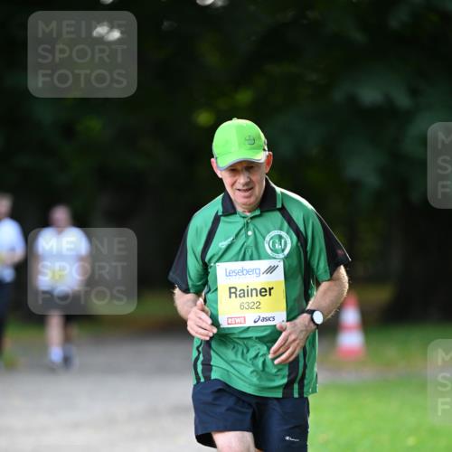 25.08.2024 - 20. Blankeneser Heldenlauf Dr. Thomas Lammeyer http://msf.ph/oto/6808730 25.08.2024 10:22:45 Laufen 6322 meine-sportfotos.de