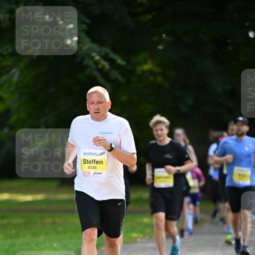 25.08.2024 - 20. Blankeneser Heldenlauf Dr. Thomas Lammeyer http://msf.ph/oto/6808792 25.08.2024 10:23:14 Laufen 6036 meine-sportfotos.de