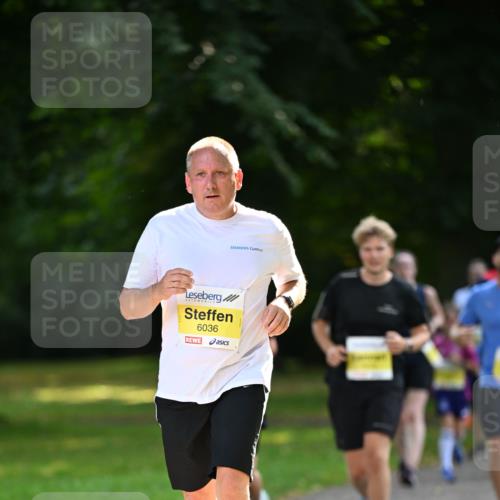 25.08.2024 - 20. Blankeneser Heldenlauf Dr. Thomas Lammeyer http://msf.ph/oto/6808801 25.08.2024 10:23:15 Laufen 6036 meine-sportfotos.de