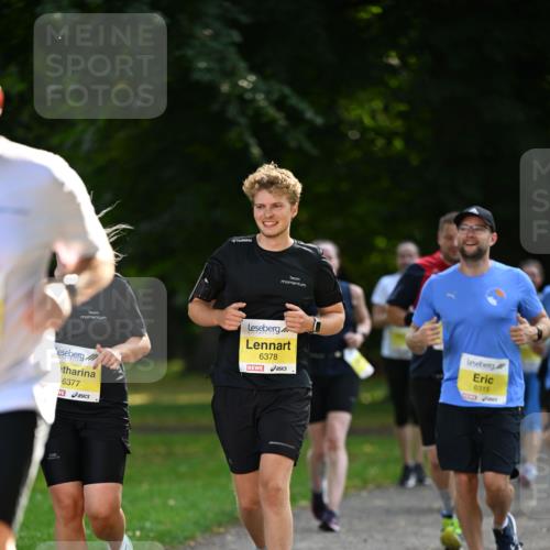 25.08.2024 - 20. Blankeneser Heldenlauf Dr. Thomas Lammeyer http://msf.ph/oto/6808808 25.08.2024 10:23:17 Laufen 6378, 6377, 6315 meine-sportfotos.de