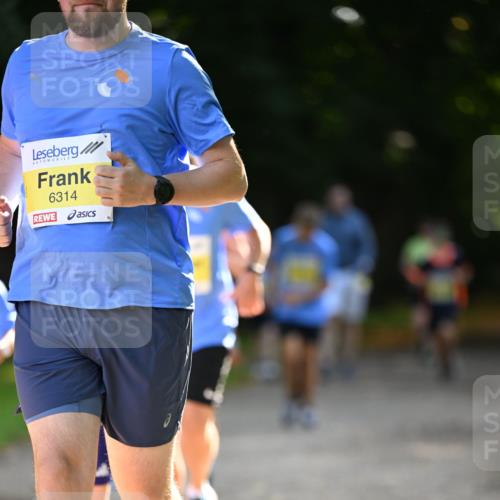 25.08.2024 - 20. Blankeneser Heldenlauf Dr. Thomas Lammeyer http://msf.ph/oto/6808840 25.08.2024 10:23:23 Laufen 6314 meine-sportfotos.de