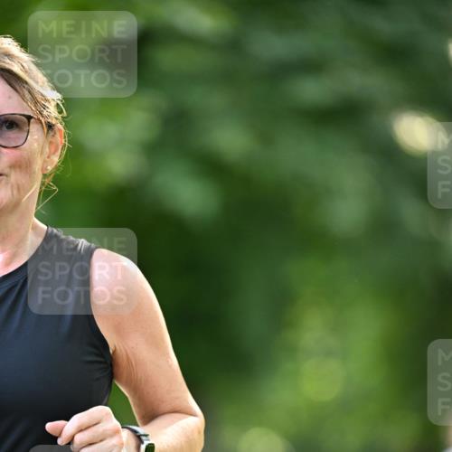 25.08.2024 - 20. Blankeneser Heldenlauf Dr. Thomas Lammeyer http://msf.ph/oto/6808860 25.08.2024 10:23:28 Laufen 2 meine-sportfotos.de