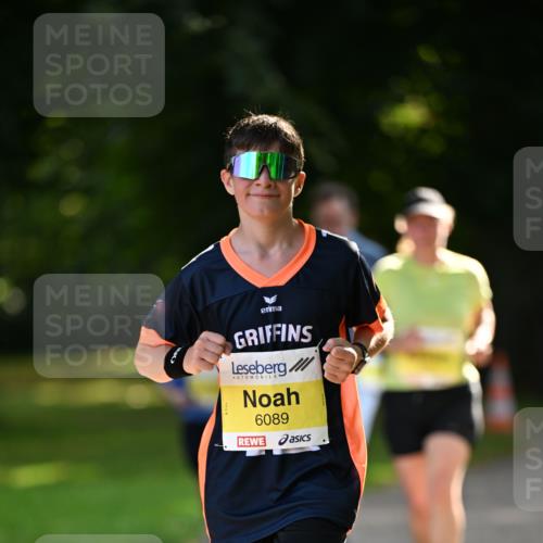 25.08.2024 - 20. Blankeneser Heldenlauf Dr. Thomas Lammeyer http://msf.ph/oto/6808879 25.08.2024 10:23:34 Laufen 6089 meine-sportfotos.de