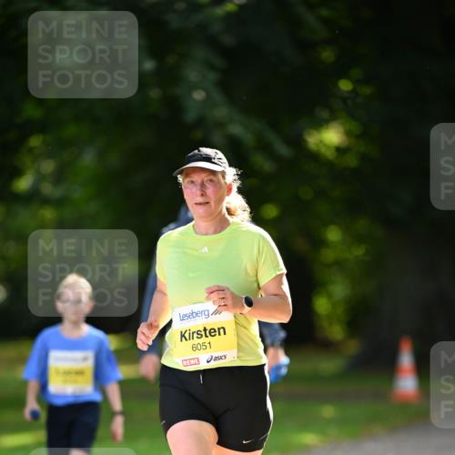 25.08.2024 - 20. Blankeneser Heldenlauf Dr. Thomas Lammeyer http://msf.ph/oto/6808885 25.08.2024 10:23:36 Laufen 6051 meine-sportfotos.de