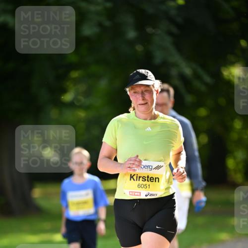 25.08.2024 - 20. Blankeneser Heldenlauf Dr. Thomas Lammeyer http://msf.ph/oto/6808888 25.08.2024 10:23:36 Laufen 6051 meine-sportfotos.de