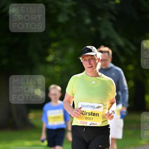 25.08.2024 - 20. Blankeneser Heldenlauf Dr. Thomas Lammeyer http://msf.ph/oto/6808889 25.08.2024 10:23:36 Laufen 6051 meine-sportfotos.de
