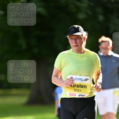 25.08.2024 - 20. Blankeneser Heldenlauf Dr. Thomas Lammeyer http://msf.ph/oto/6808894 25.08.2024 10:23:37 Laufen 6051 meine-sportfotos.de