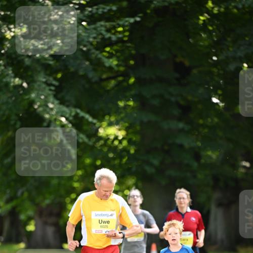 25.08.2024 - 20. Blankeneser Heldenlauf Dr. Thomas Lammeyer http://msf.ph/oto/6808904 25.08.2024 10:23:48 Laufen 6025, 6024 meine-sportfotos.de