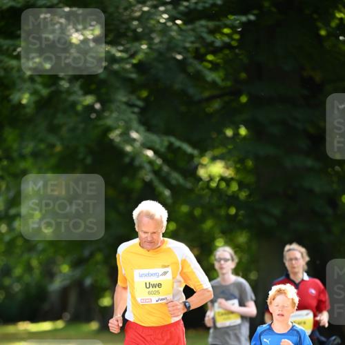 25.08.2024 - 20. Blankeneser Heldenlauf Dr. Thomas Lammeyer http://msf.ph/oto/6808912 25.08.2024 10:23:49 Laufen 6025, 6024 meine-sportfotos.de