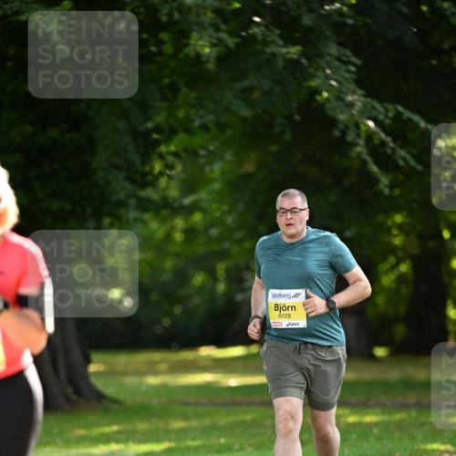 25.08.2024 - 20. Blankeneser Heldenlauf Dr. Thomas Lammeyer http://msf.ph/oto/6808971 25.08.2024 10:24:03 Laufen 6028 meine-sportfotos.de