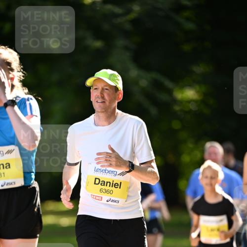 25.08.2024 - 20. Blankeneser Heldenlauf Dr. Thomas Lammeyer http://msf.ph/oto/6809021 25.08.2024 10:24:12 Laufen 9, 11, 31, 6360 meine-sportfotos.de