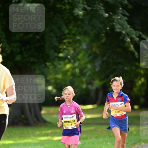25.08.2024 - 20. Blankeneser Heldenlauf Dr. Thomas Lammeyer http://msf.ph/oto/6809076 25.08.2024 10:24:23 Laufen 6174, 6486 meine-sportfotos.de