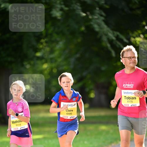 25.08.2024 - 20. Blankeneser Heldenlauf Dr. Thomas Lammeyer http://msf.ph/oto/6809082 25.08.2024 10:24:24 Laufen 6174, 6486, 6175 meine-sportfotos.de