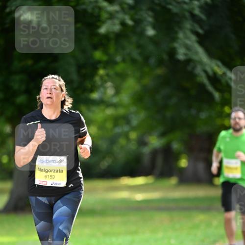 25.08.2024 - 20. Blankeneser Heldenlauf Dr. Thomas Lammeyer http://msf.ph/oto/6809115 25.08.2024 10:24:31 Laufen 6159 meine-sportfotos.de