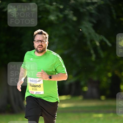 25.08.2024 - 20. Blankeneser Heldenlauf Dr. Thomas Lammeyer http://msf.ph/oto/6809138 25.08.2024 10:24:35 Laufen 6125 meine-sportfotos.de