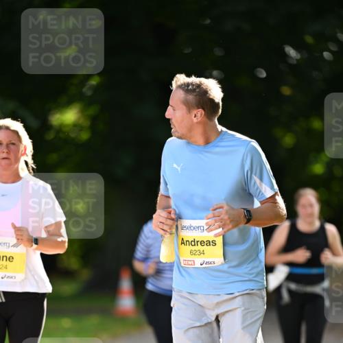 25.08.2024 - 20. Blankeneser Heldenlauf Dr. Thomas Lammeyer http://msf.ph/oto/6809158 25.08.2024 10:24:41 Laufen 24, 6234 meine-sportfotos.de