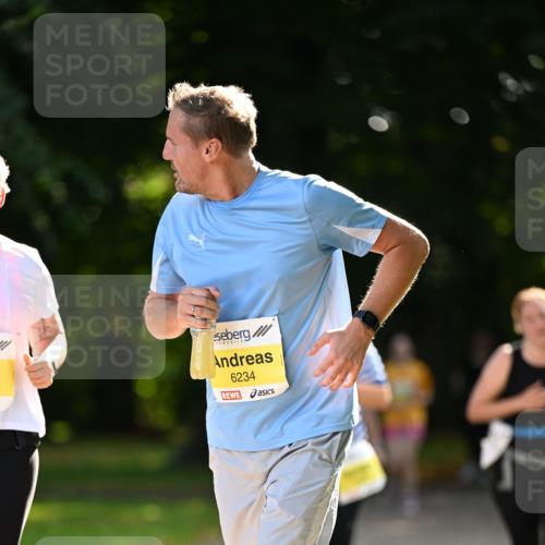 25.08.2024 - 20. Blankeneser Heldenlauf Dr. Thomas Lammeyer http://msf.ph/oto/6809162 25.08.2024 10:24:41 Laufen 6234 meine-sportfotos.de