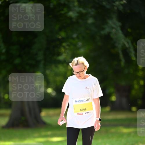 25.08.2024 - 20. Blankeneser Heldenlauf Dr. Thomas Lammeyer http://msf.ph/oto/6809178 25.08.2024 10:24:49 Laufen 6509 meine-sportfotos.de