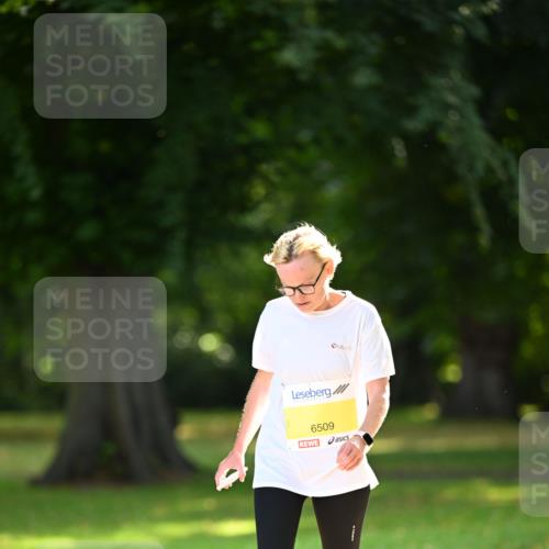25.08.2024 - 20. Blankeneser Heldenlauf Dr. Thomas Lammeyer http://msf.ph/oto/6809179 25.08.2024 10:24:49 Laufen 6509 meine-sportfotos.de