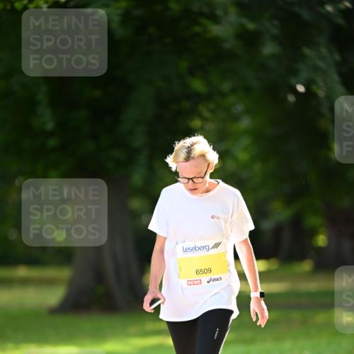 25.08.2024 - 20. Blankeneser Heldenlauf Dr. Thomas Lammeyer http://msf.ph/oto/6809182 25.08.2024 10:24:50 Laufen 6509 meine-sportfotos.de